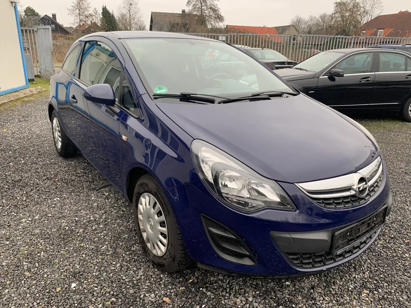 Opel Corsa 1.2 Selection D Blau - 1