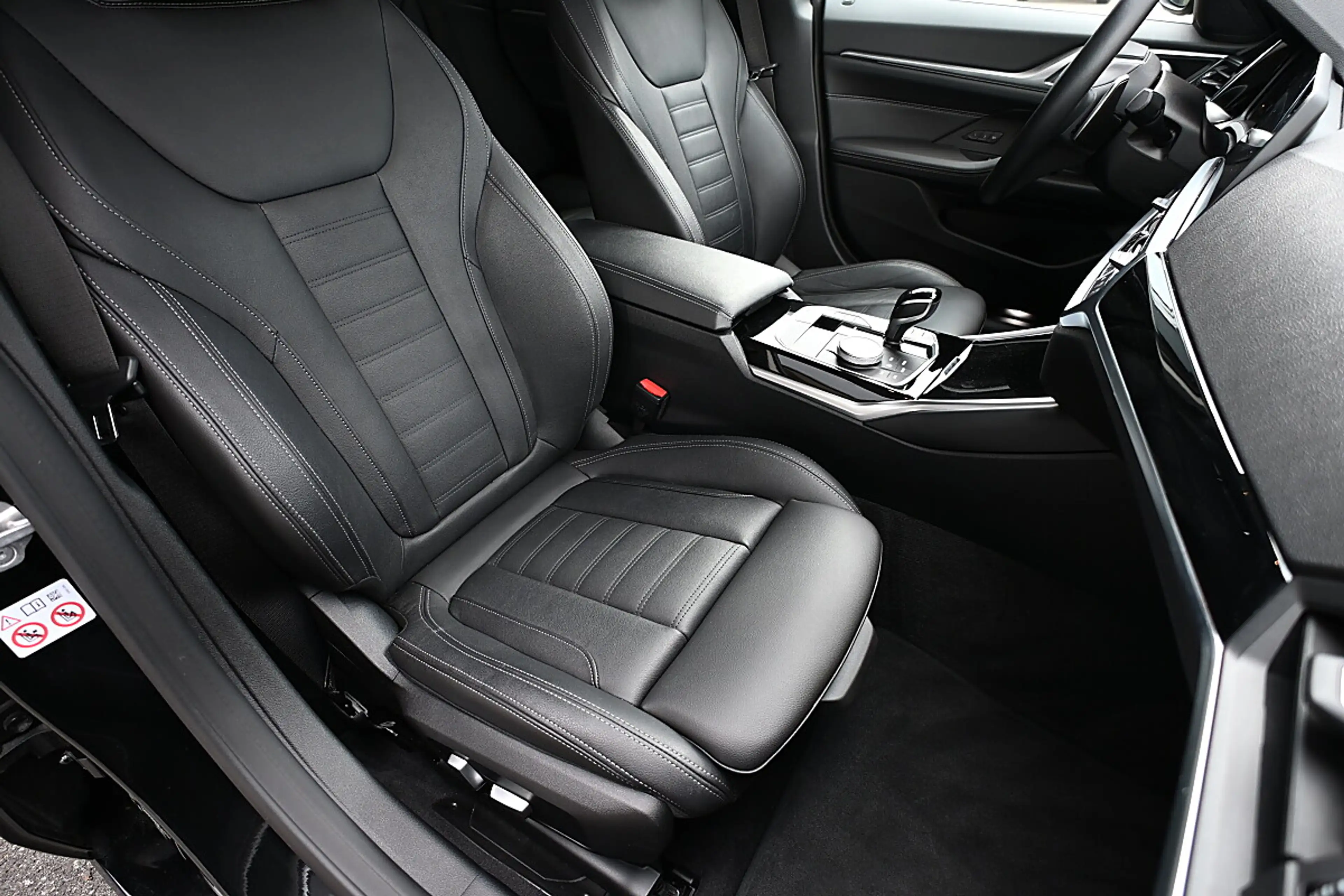 BMW 420 d xDrive Gran Coupe Aut. ACC, Laserlicht, Stand... — photo 14