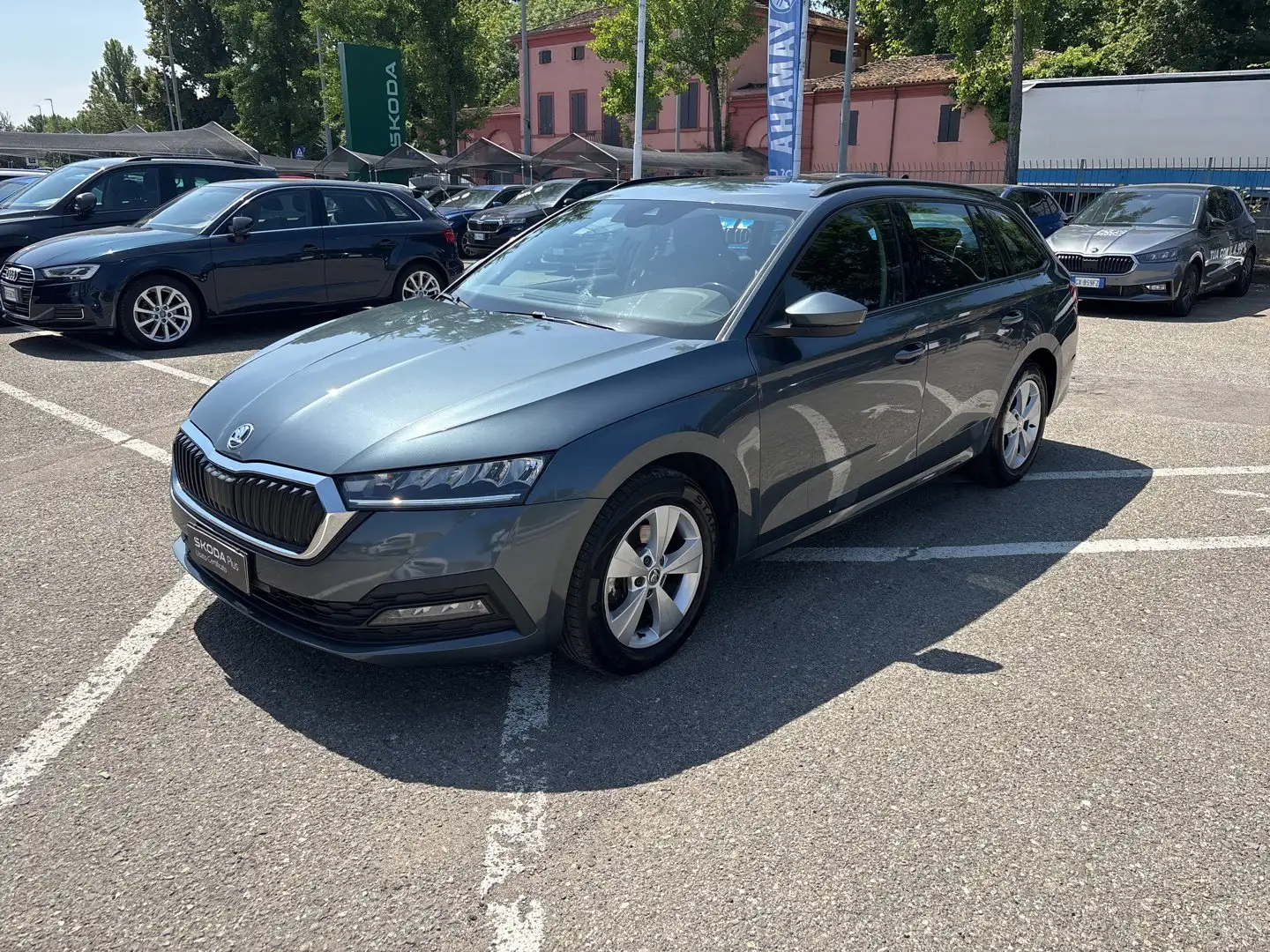 Skoda Octavia 1.5 G-TEC DSG Wagon Executive - 1