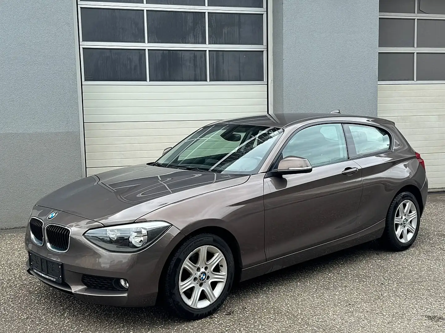 BMW 116 d Ö-Paket Braun - 2