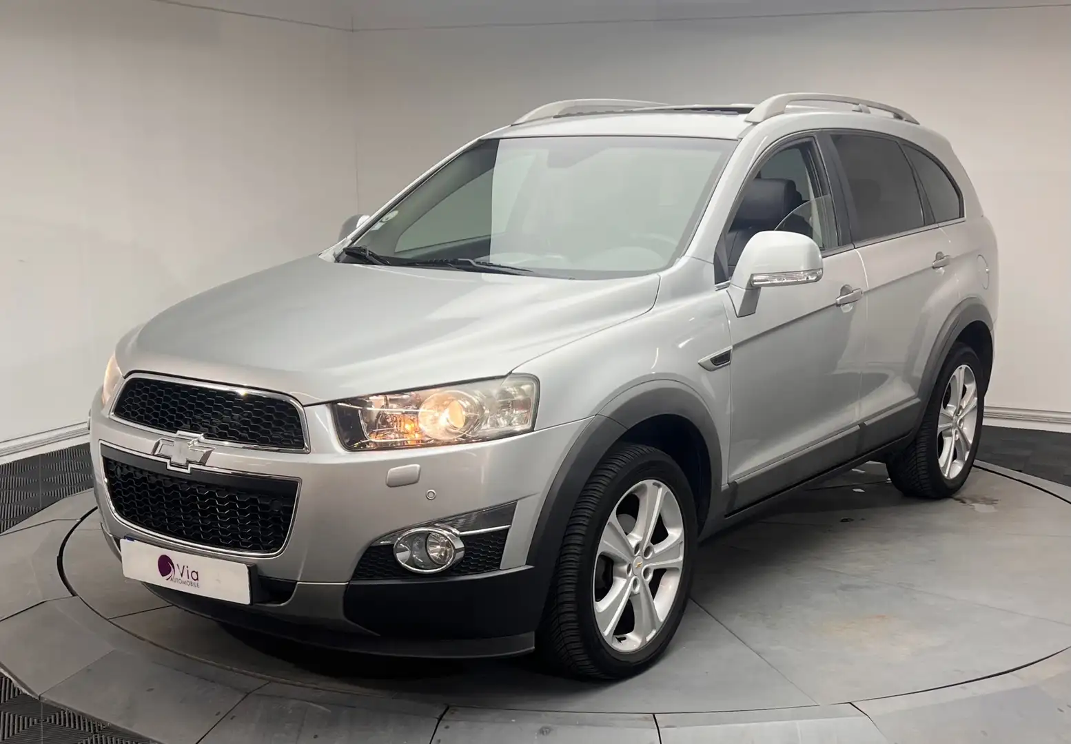 Chevrolet Captiva 2.2 VCDI 184 S\u0026amp;S AWD LTZ - 7p - 4x4 - suivi complet Gris - 1