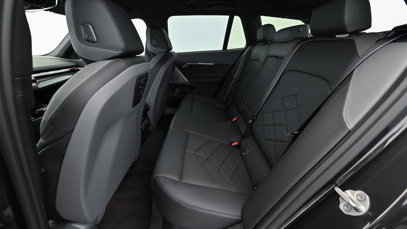BMW 550 e xDrive M-Sportpaket Pro — photo 12