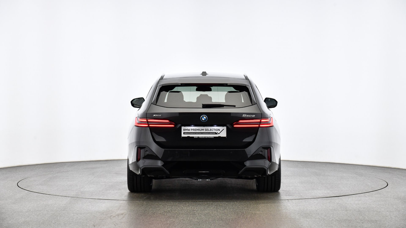 BMW 550 e xDrive M-Sportpaket Pro — photo 5