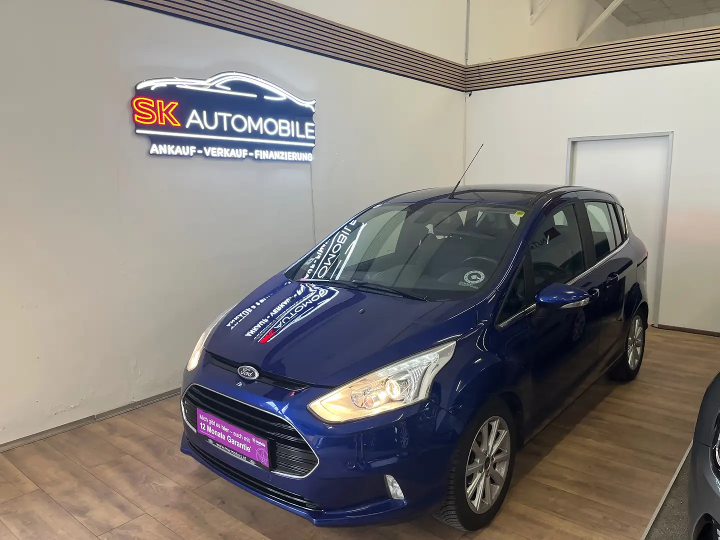 Ford B-Max Titanium Blau - 1