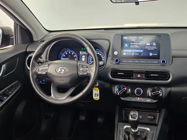 Hyundai Kona view 8
