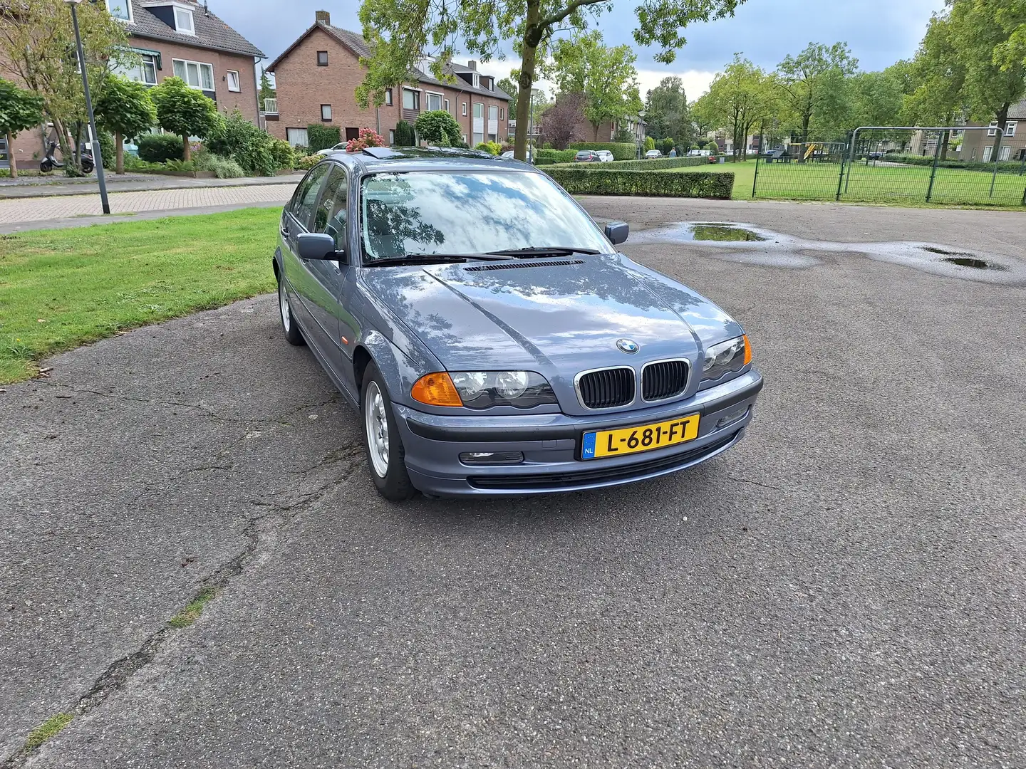 BMW 318 318i Albastru - 2