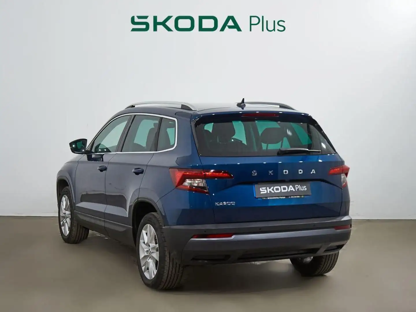 Skoda Karoq 1.5 TSI Ambition ACT Blau - 2