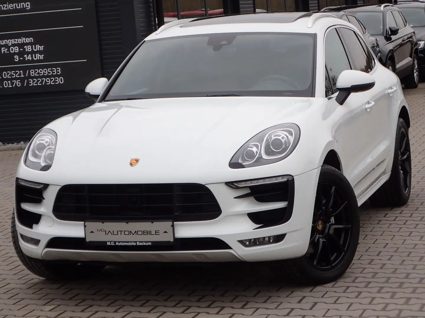 Porsche Macan S Diesel - SPORT DESIGN / PANO / LUFTFEDER Weiß - 1