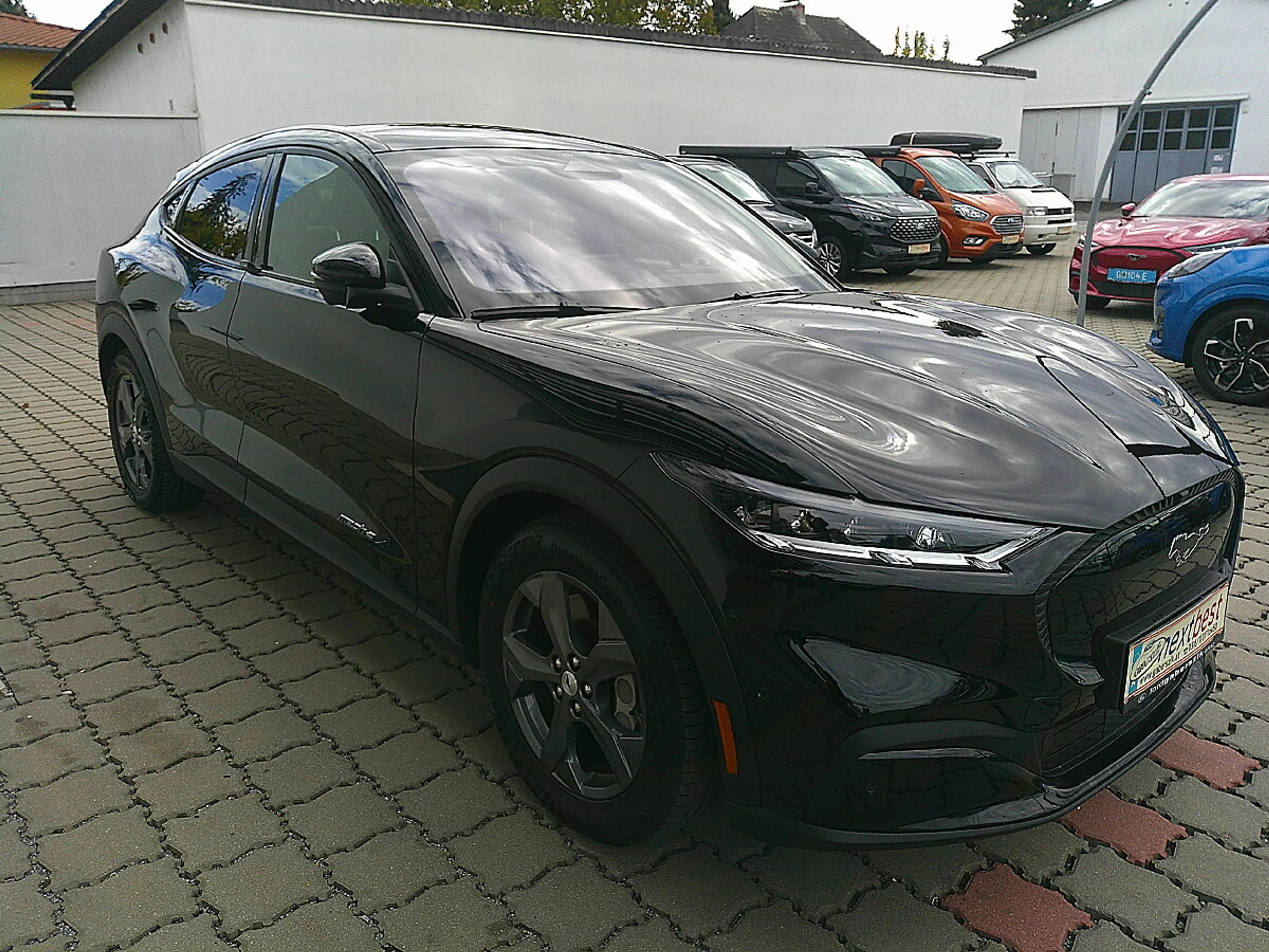 Ford Mustang Mach-E Elektro Extended Range — photo 8