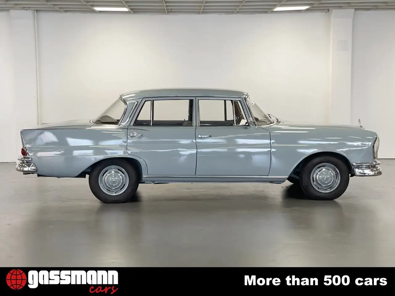Mercedes-Benz 220 SEB Heckflosse Limousine W111 mehrfach, foto 3