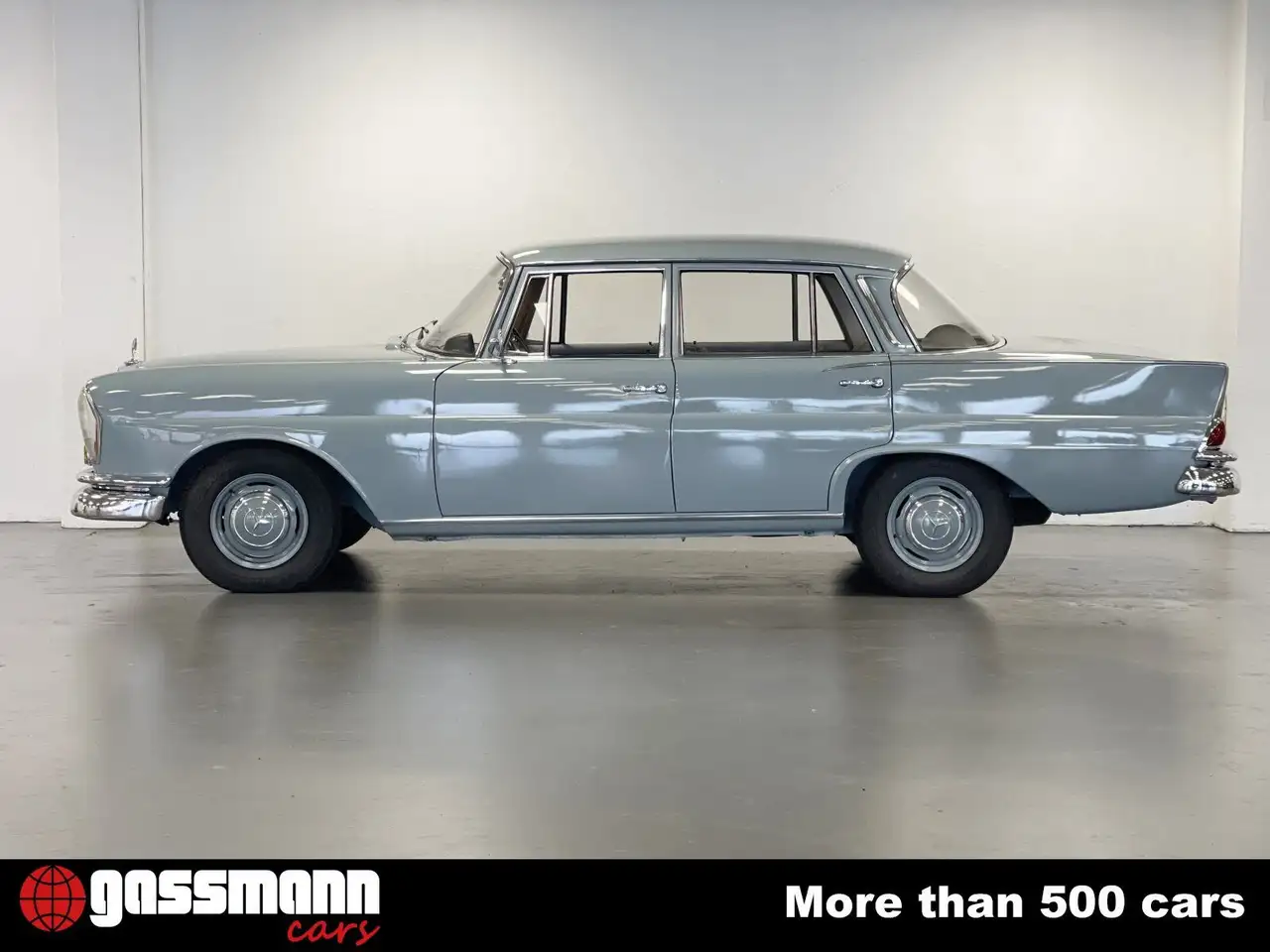 Mercedes-Benz 220 SEB Heckflosse Limousine W111 mehrfach, foto 4