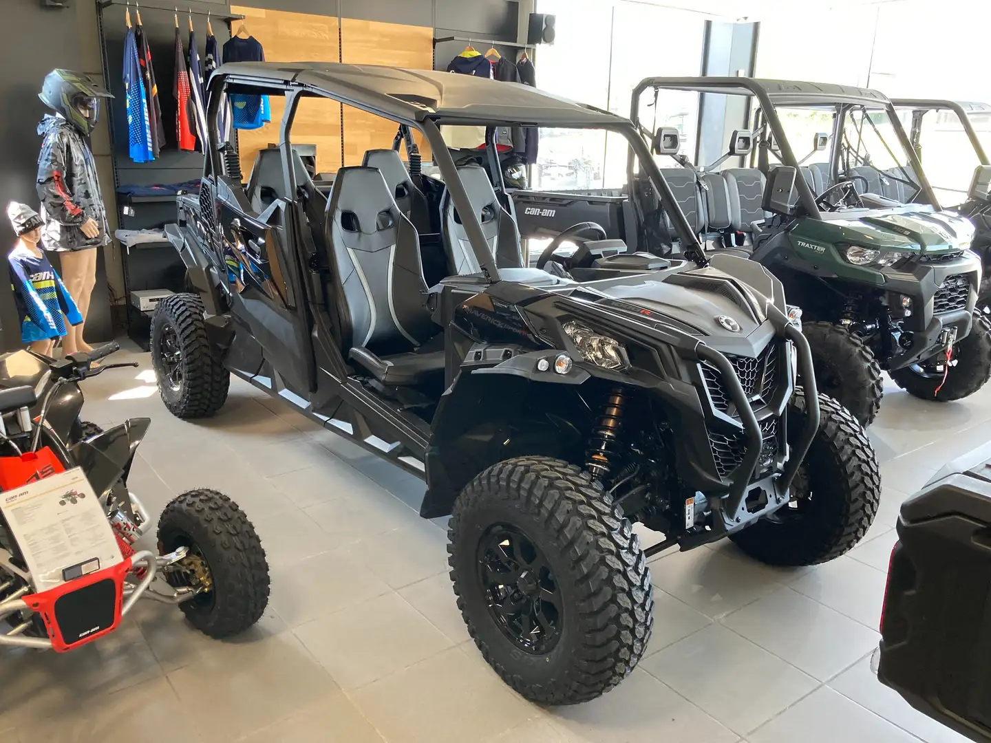 Can-Am Maverick Sport MAX DPS 1000R T // MY26, 4 zitplaatsen! Zwart - 2