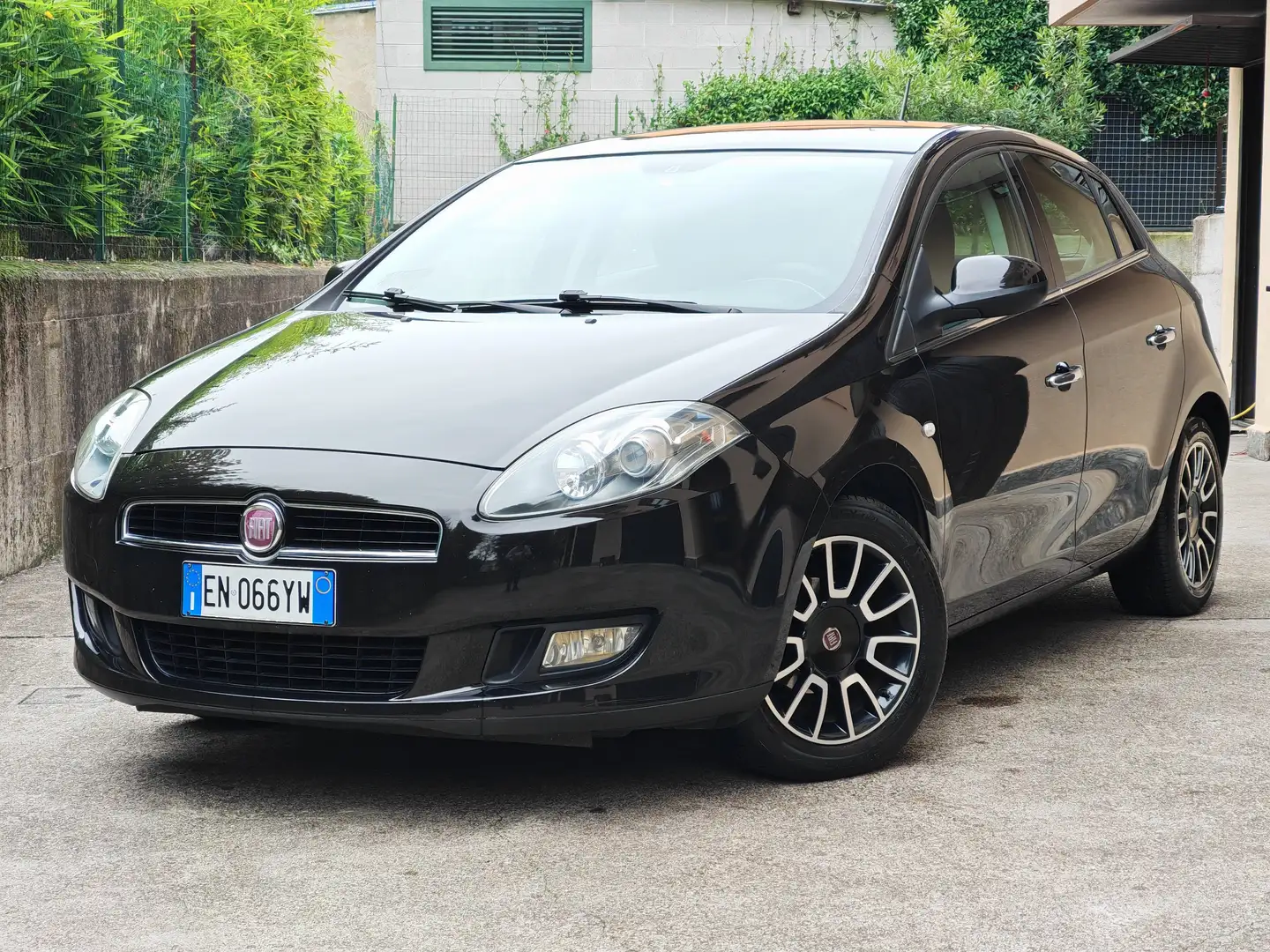 Fiat Bravo 1.4 BENZINA-GPL 90cv / 106.000km / GPL OK 2032 Nero - 2