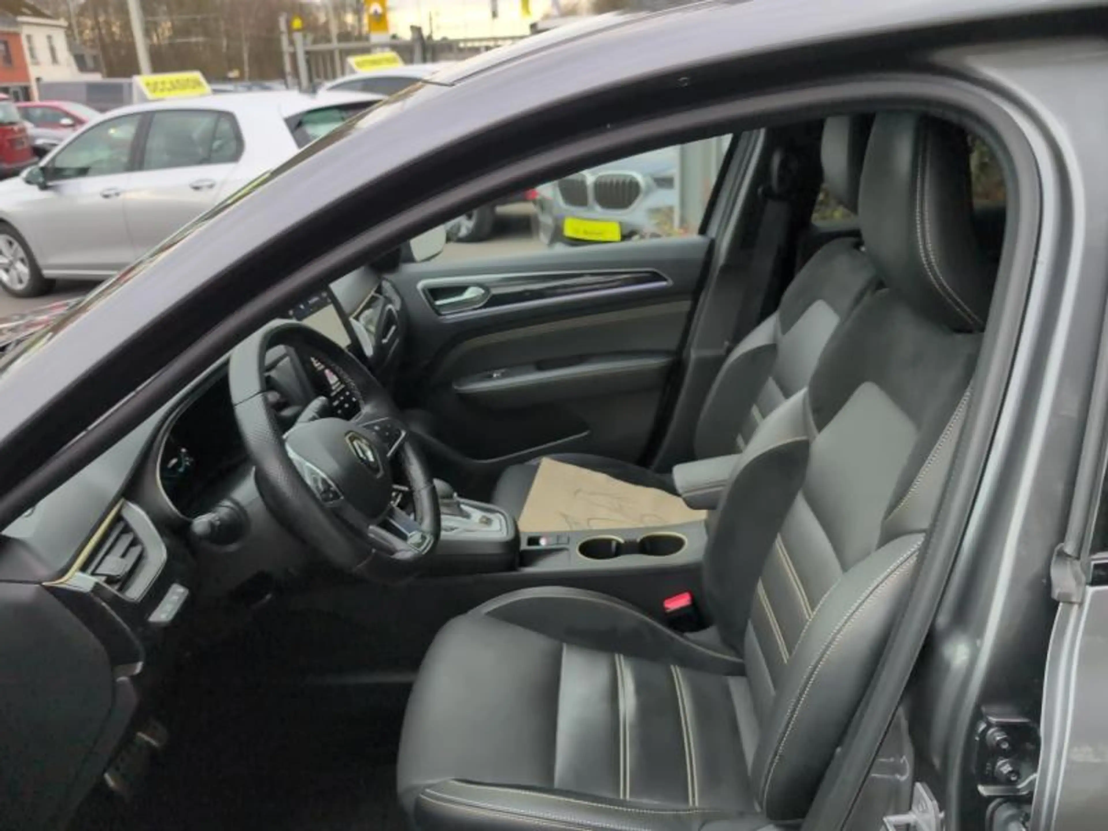 Renault Arkana 1.6E-tech 145cv Gris 06/23 Airco GPS Bluetooth USB — photo 7