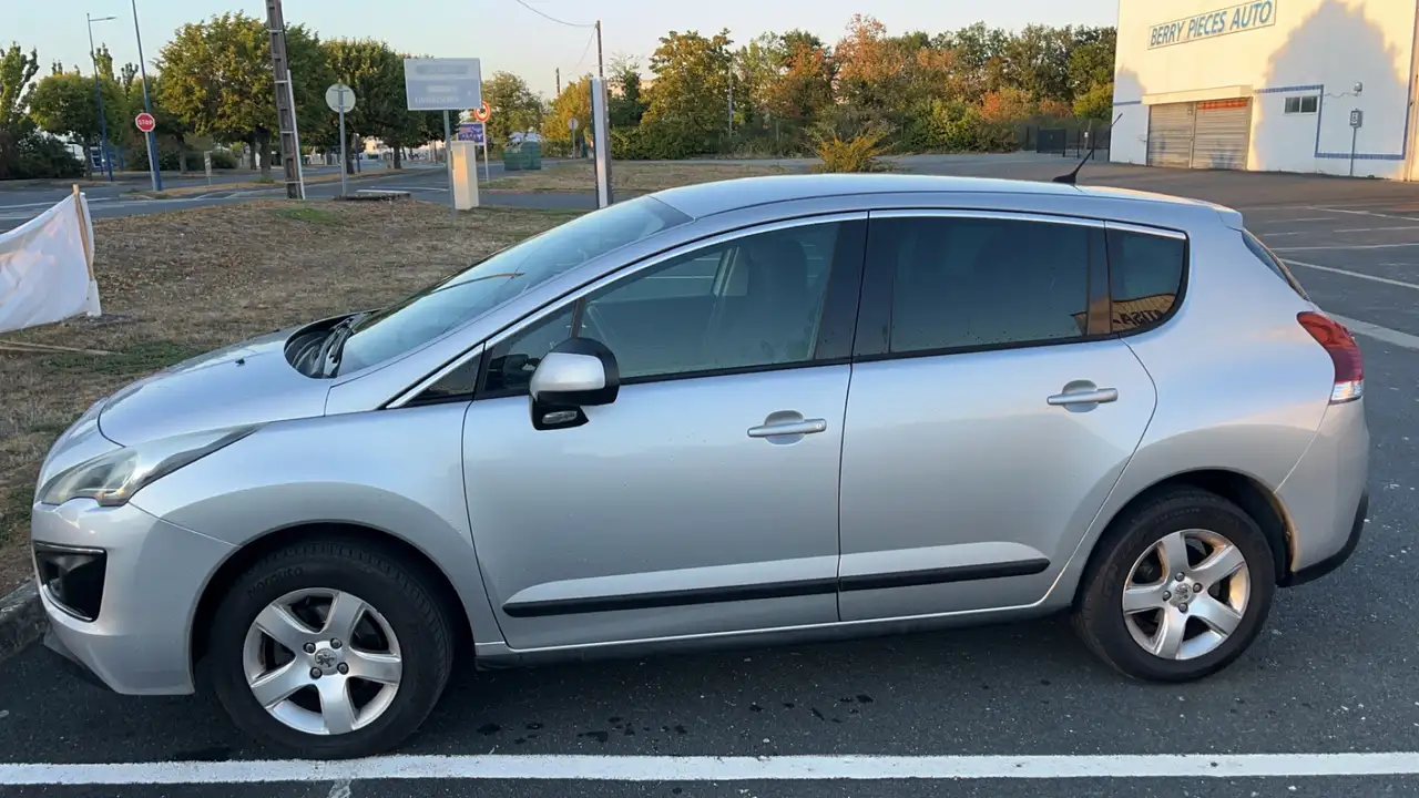 Peugeot 3008 3008 — photo 2
