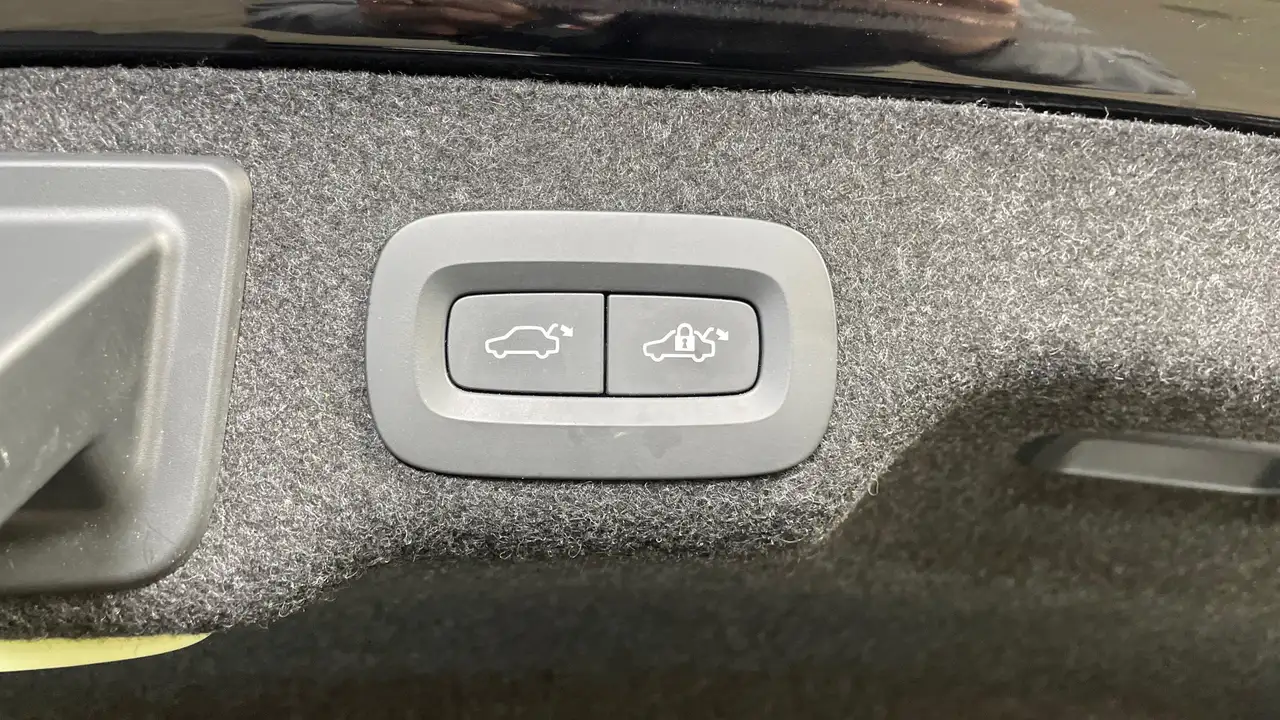 Volvo S90 снимка Volvo S90