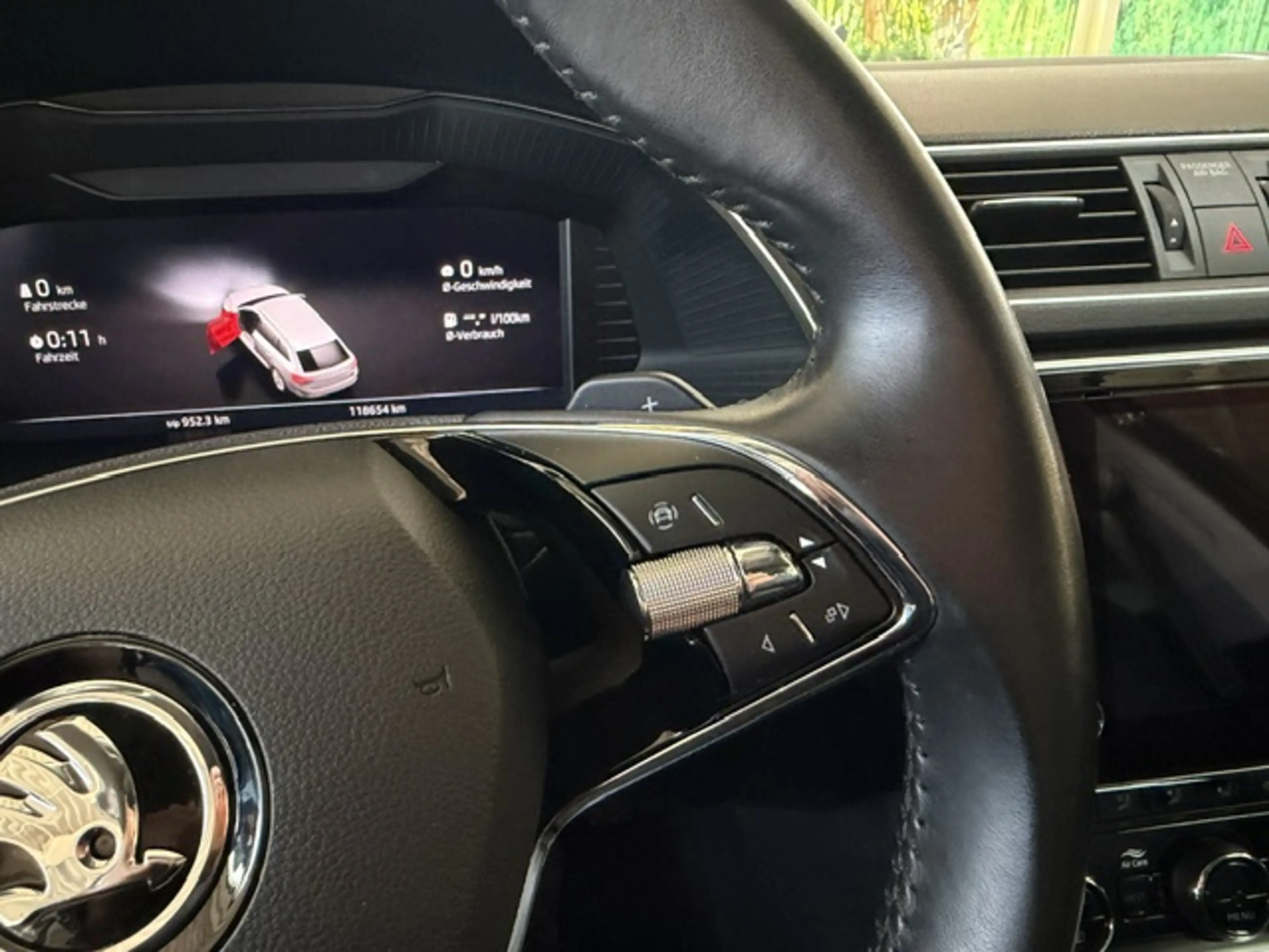 Skoda Superb Style — photo 15