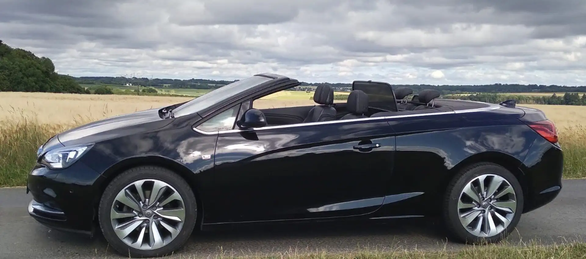 Opel Cascada Cascada 1.6 DI Turbo Automatik Ultimate Schwarz - 1