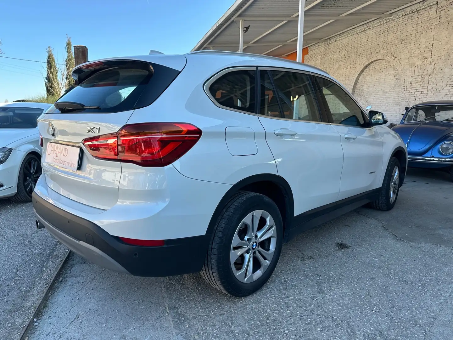 BMW X1 sDrive16d Advantage Blanco - 2