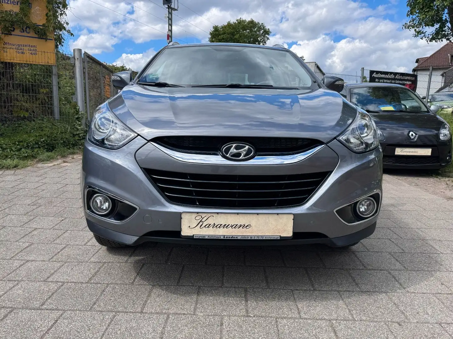 Hyundai iX35 5 Star Edition 2WD*Keyless GO*AHK*PDC* Grau - 2
