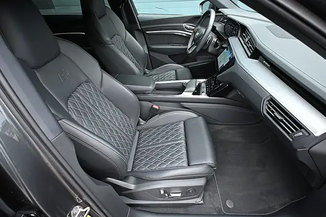 Audi e-tron quattro 95kWh S NP €125k ACC, B&O, Matrix, Nach... Ansicht 12
