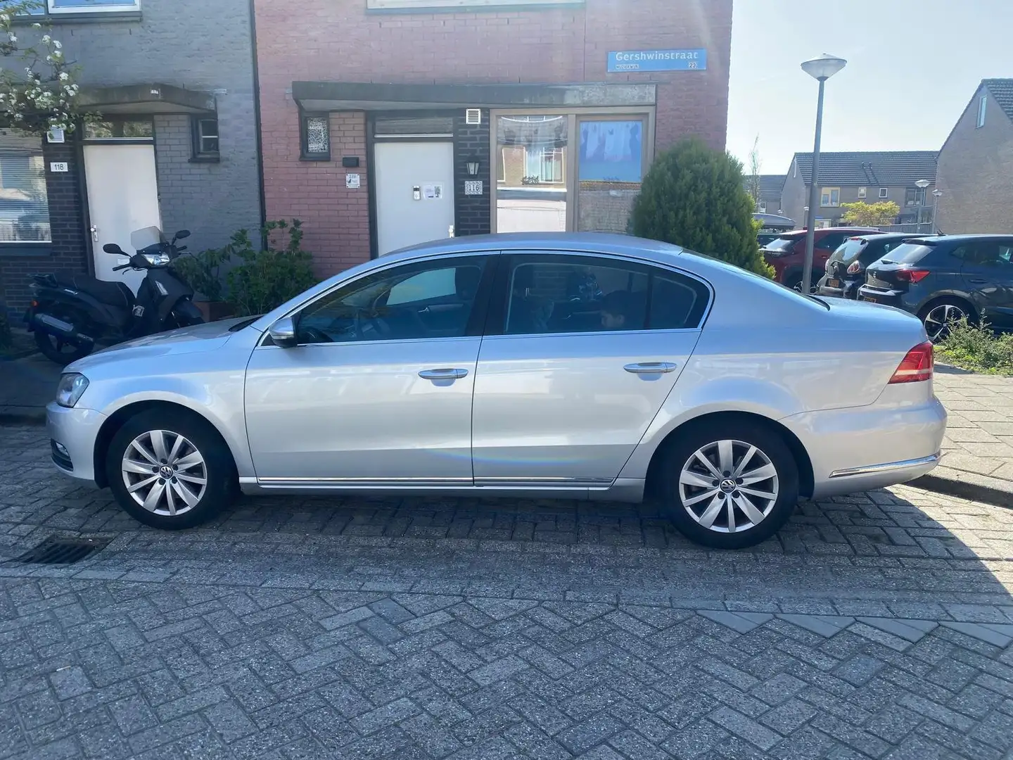 Volkswagen Passat Passat 1.4 TSI Comfl. BlM. Gris - 1