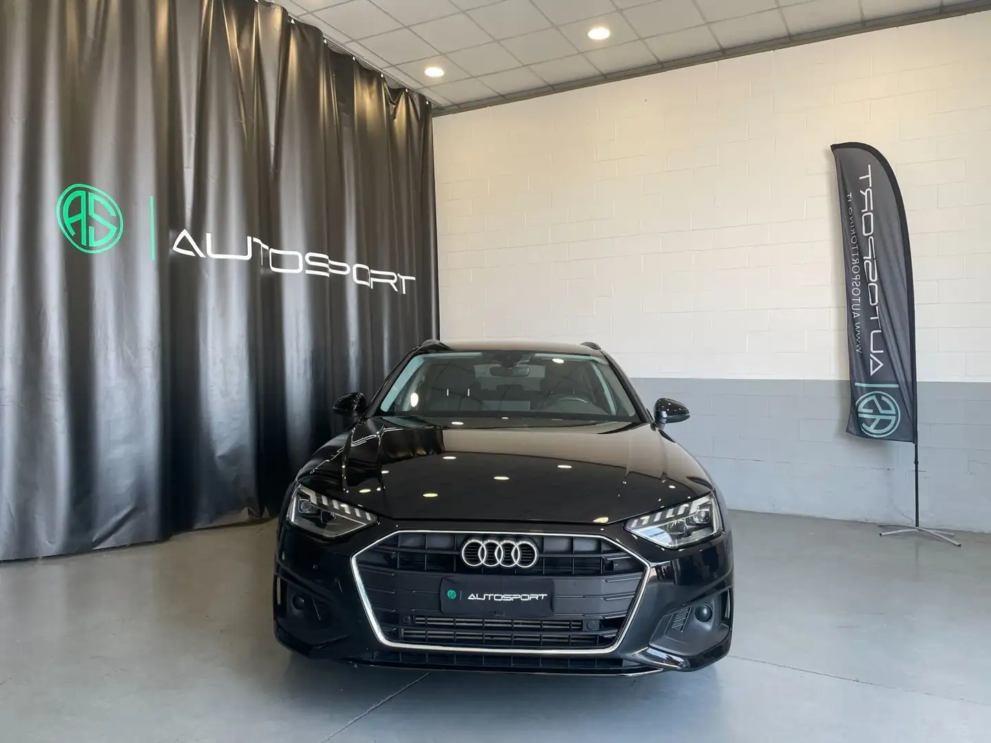 Audi A4 Avant 35 TFSI S tronic Business Nero - 2