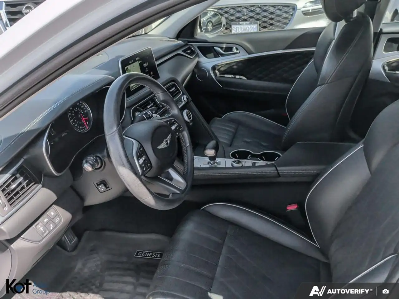 Genesis G70 снимка Genesis G70