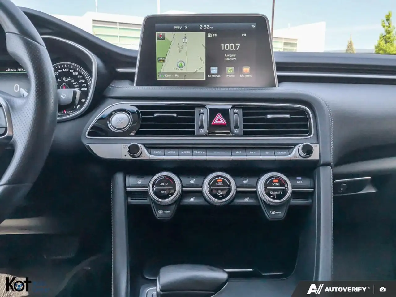 Genesis G70 снимка Genesis G70