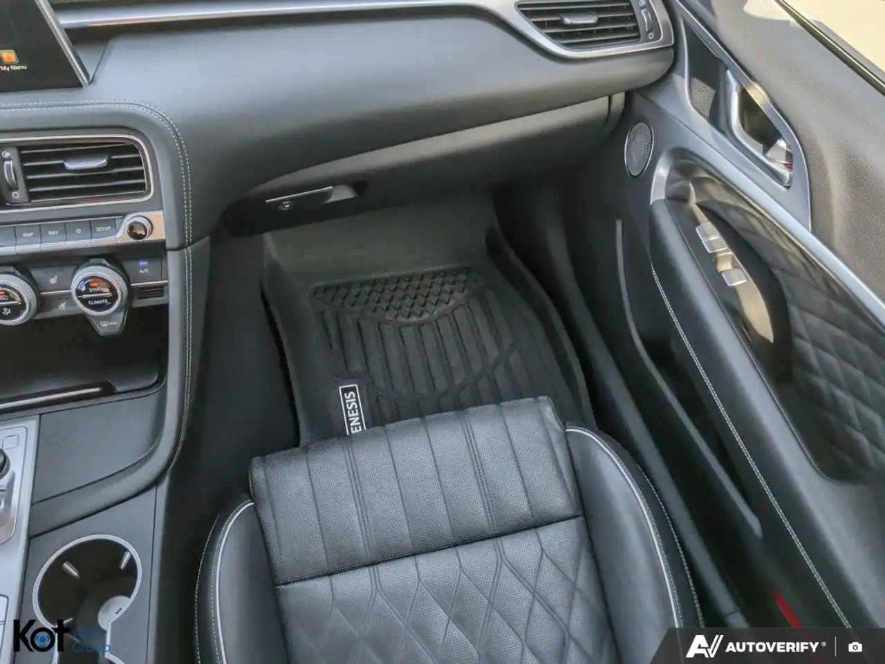Genesis G70 снимка Genesis G70
