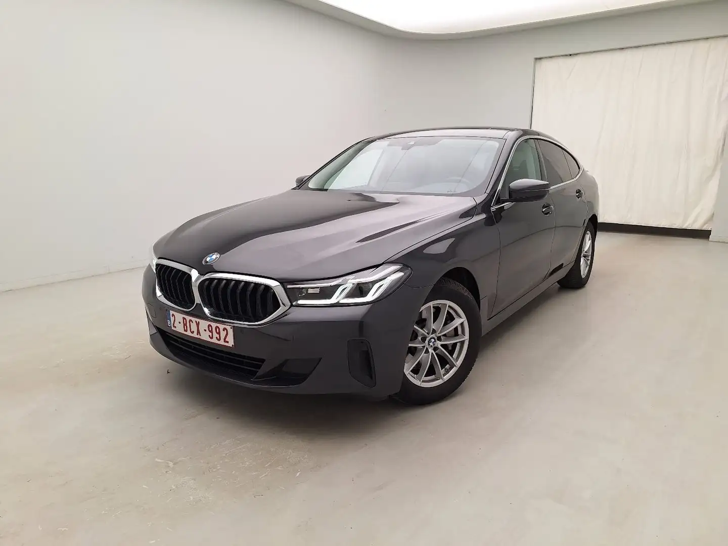 BMW 620 dA Gran Turismo PANO-LED-CUIR NAPPA-ATTELAGE-NAVI Grijs - 2