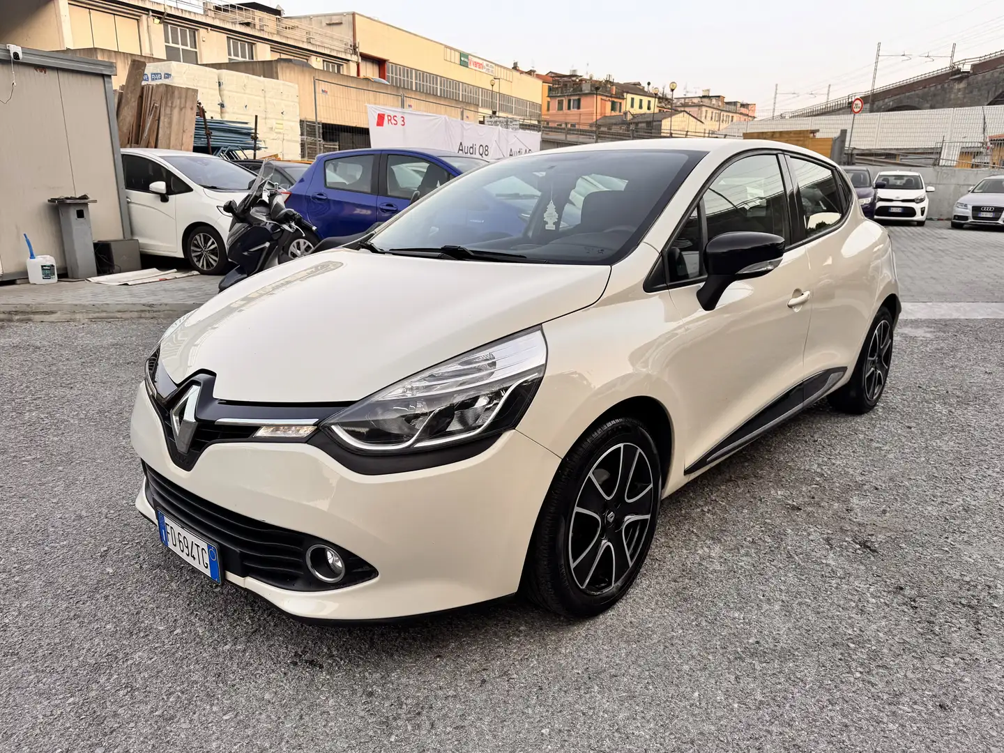 Renault Megane 1.5 dci Dynamique 110CV - 1
