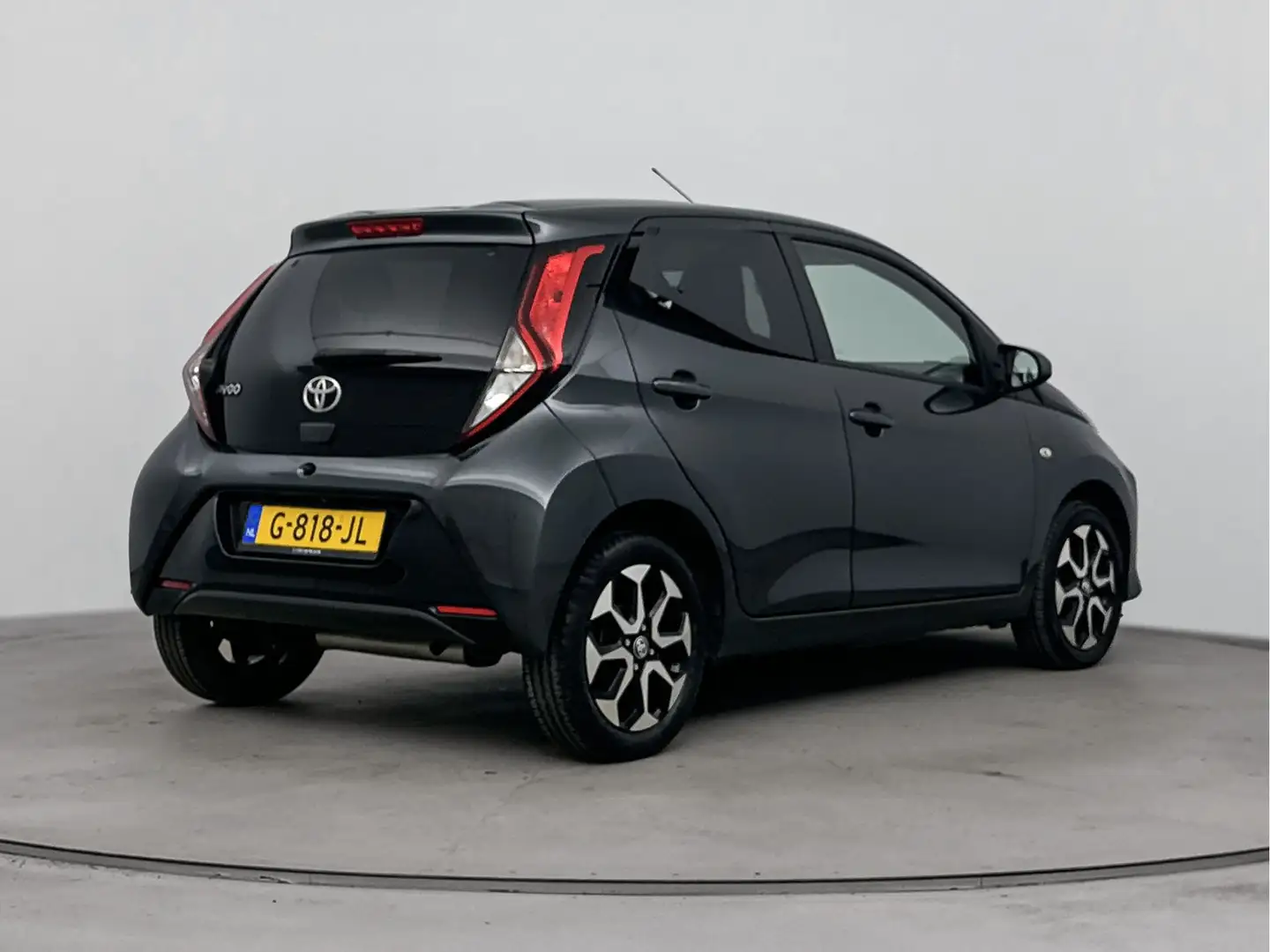 Toyota Aygo 1.0 VVT-i x-cite Gris - 2