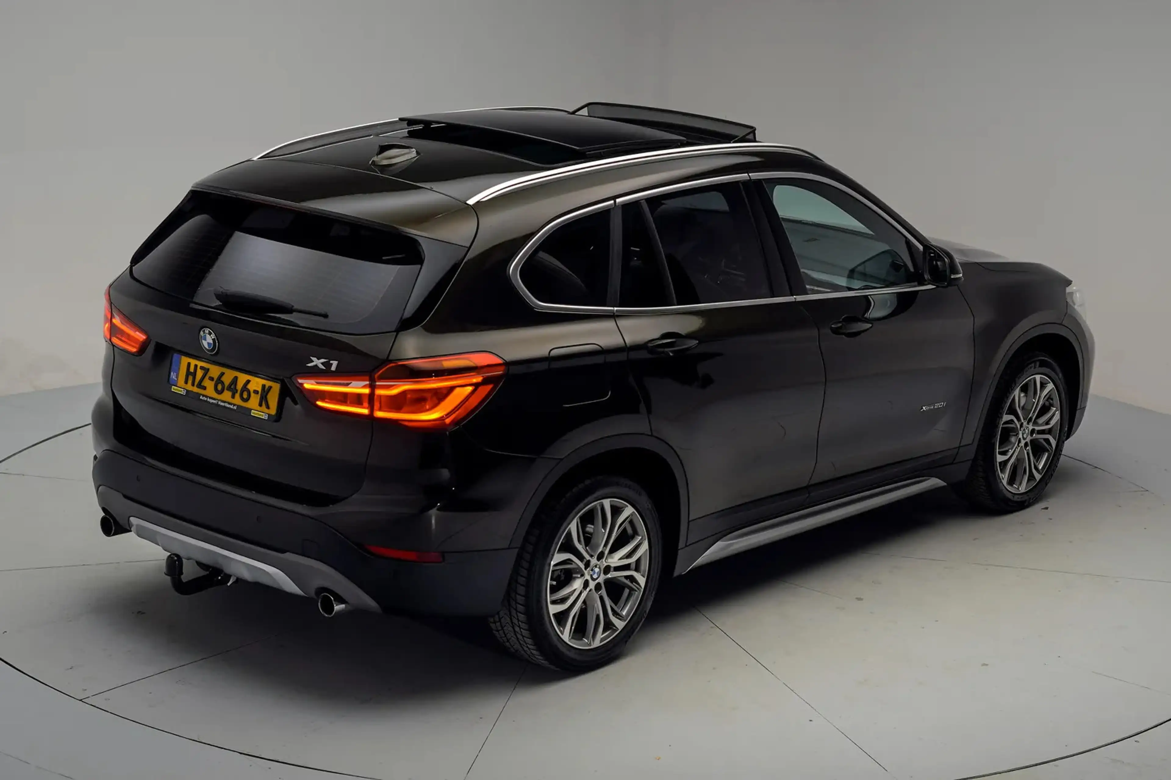 BMW X1 xDrive20i xLine Aut. [ Panoramadak Head-up Leder S — photo 15