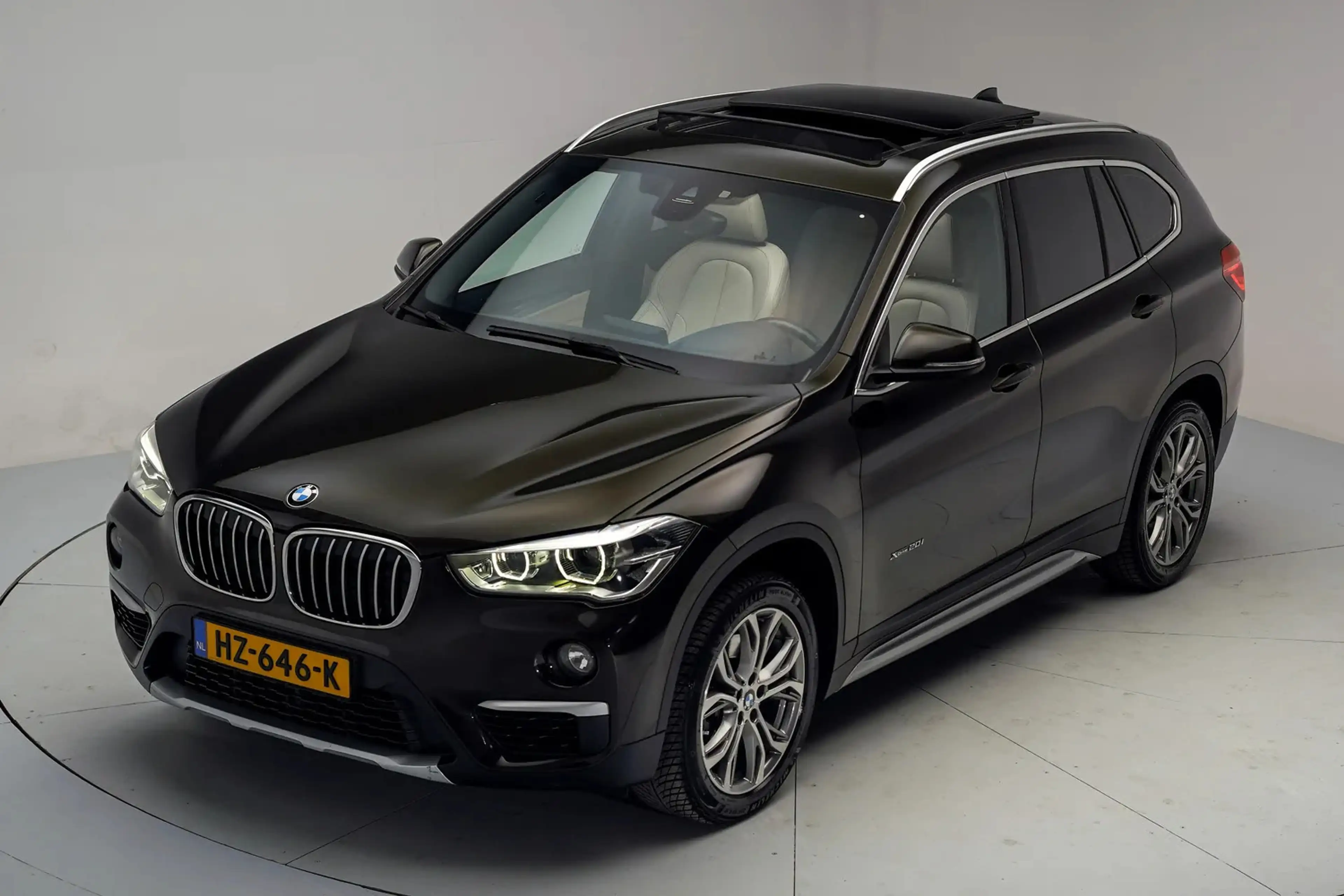 BMW X1 xDrive20i xLine Aut. [ Panoramadak Head-up Leder S — photo 14