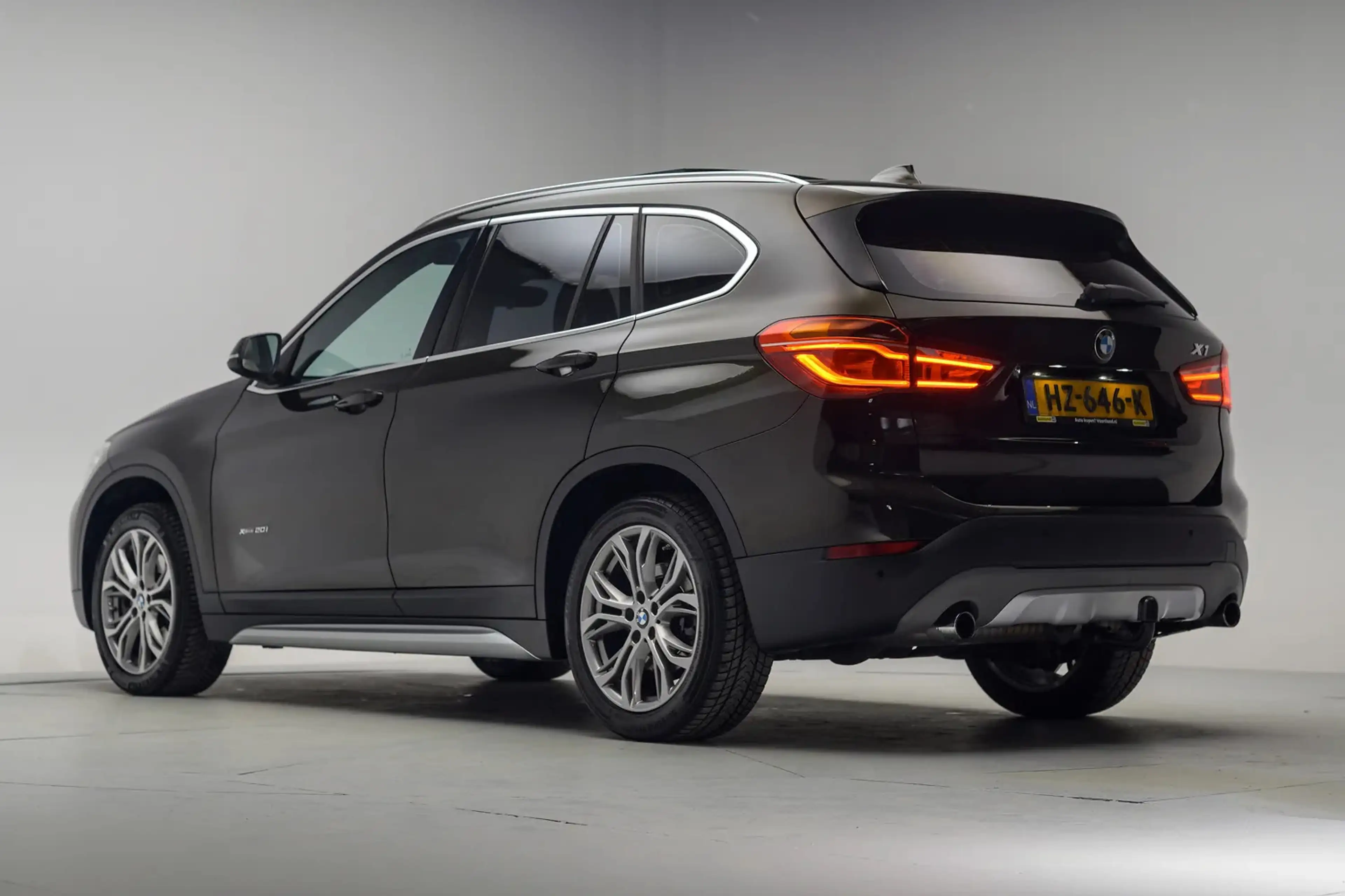 BMW X1 xDrive20i xLine Aut. [ Panoramadak Head-up Leder S — photo 3