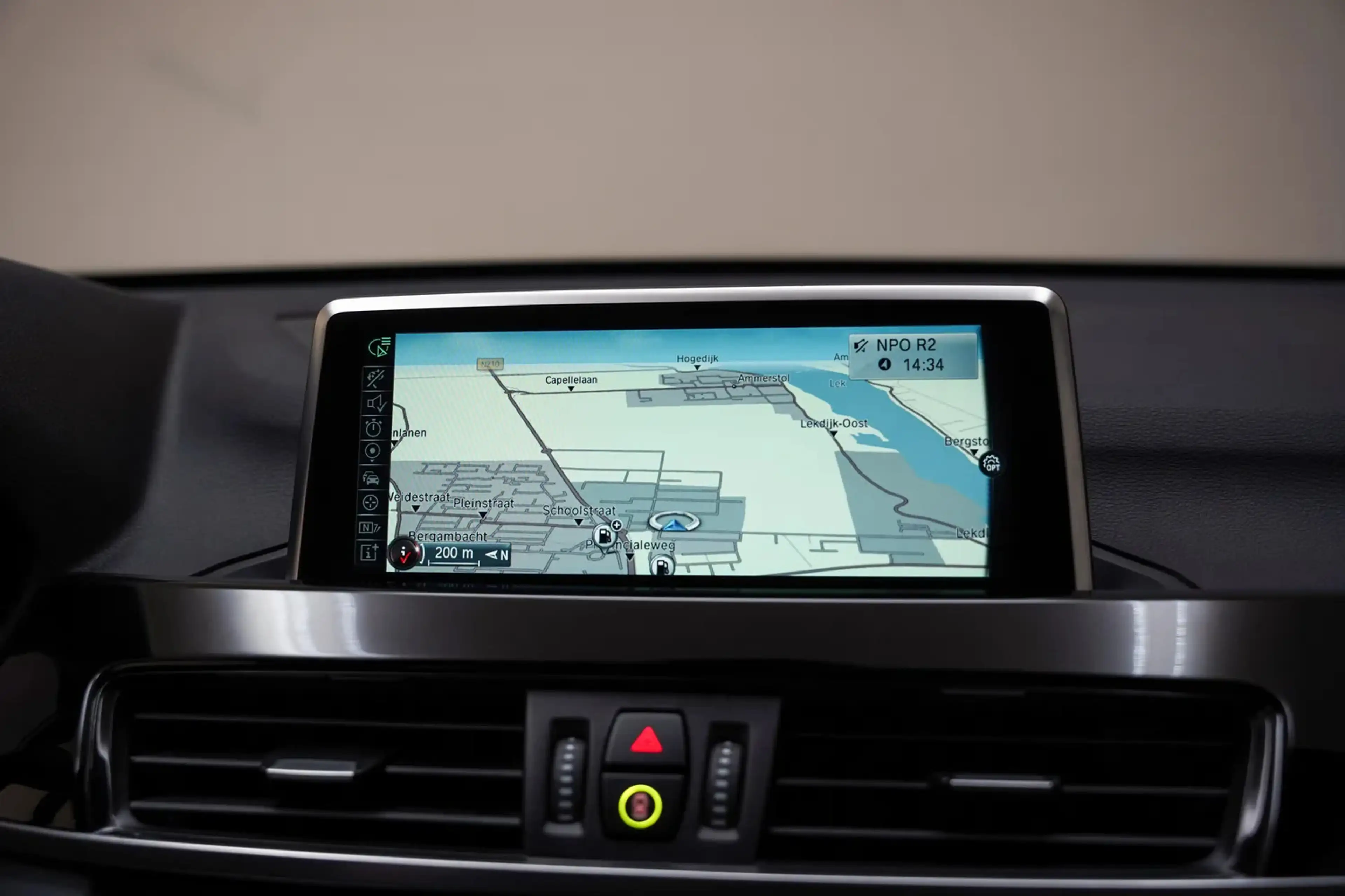 BMW X1 xDrive20i xLine Aut. [ Panoramadak Head-up Leder S — photo 7