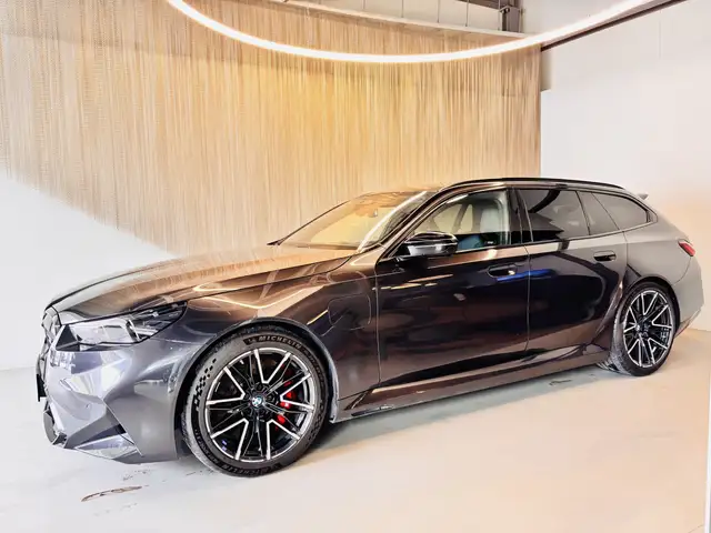 BMW M5 Ansicht 4