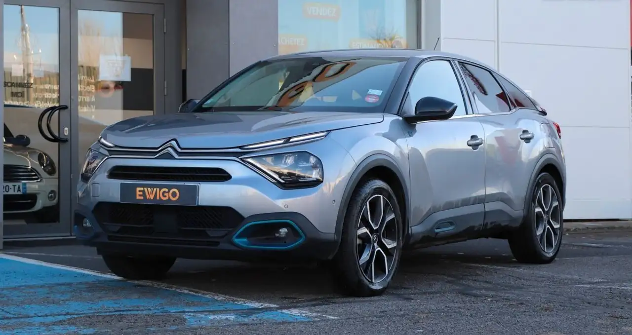 Citroen C4 e-c4 electric 136ch feel bva carplay