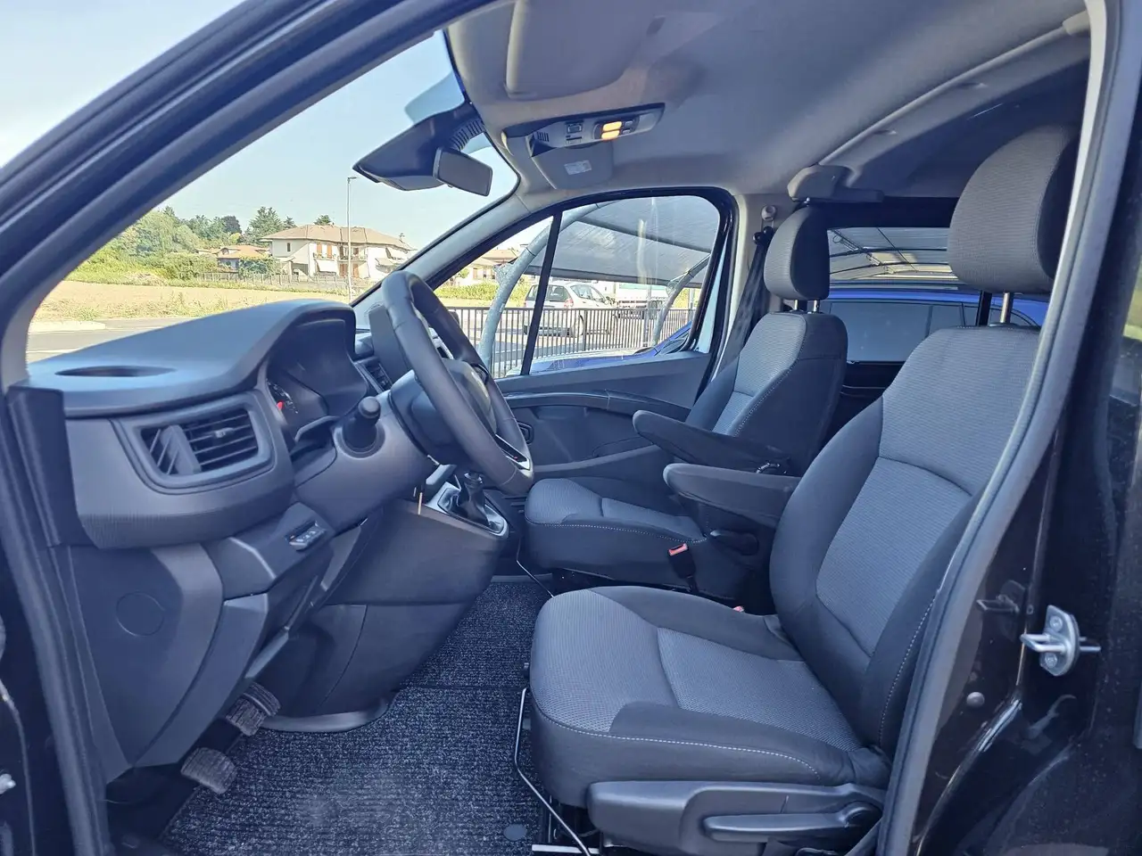Renault Trafic 2026 — фото 14