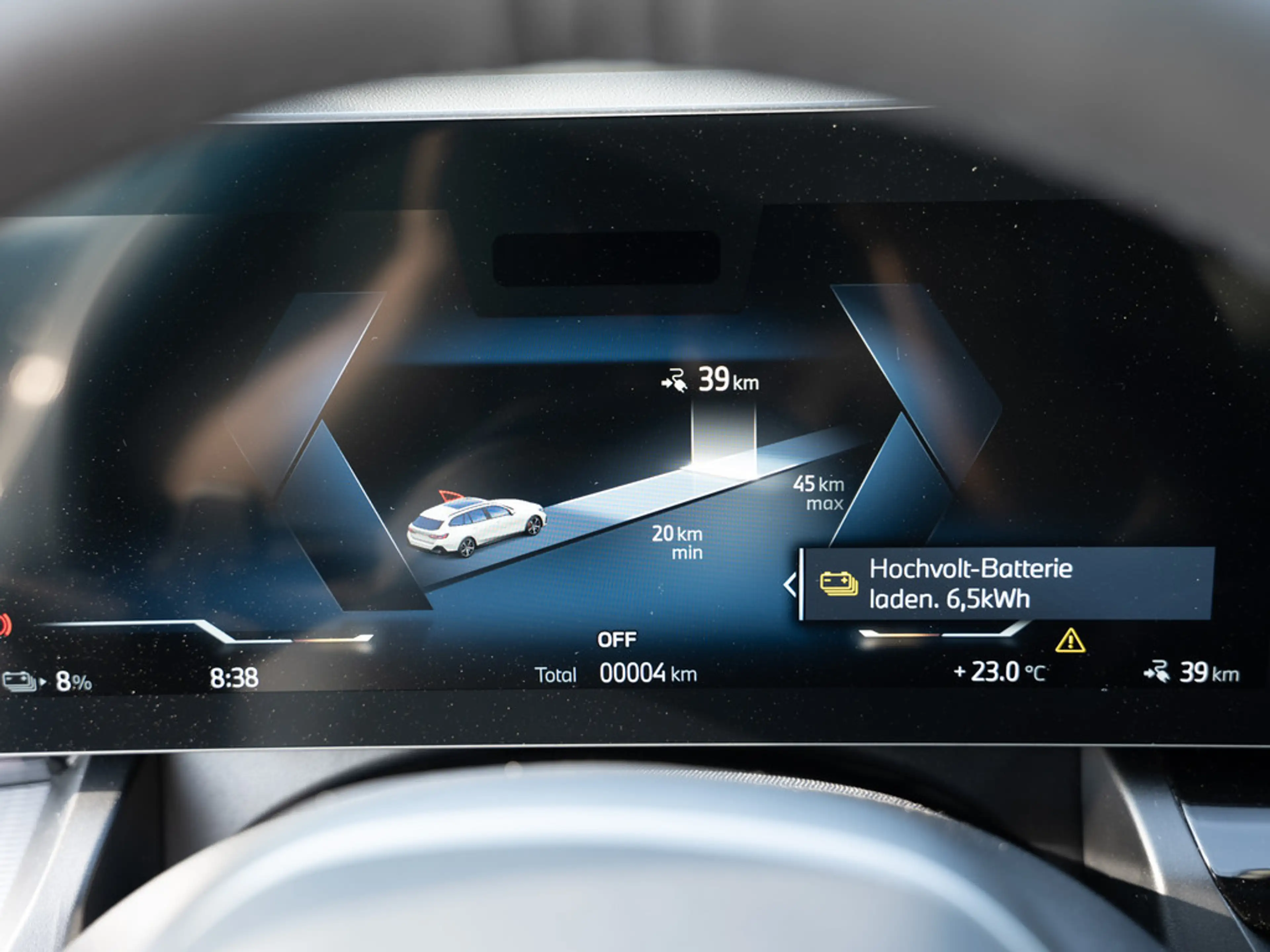 BMW i5 Touring 40 e M-Sport Pro 360° LED HUD ACC — photo 15
