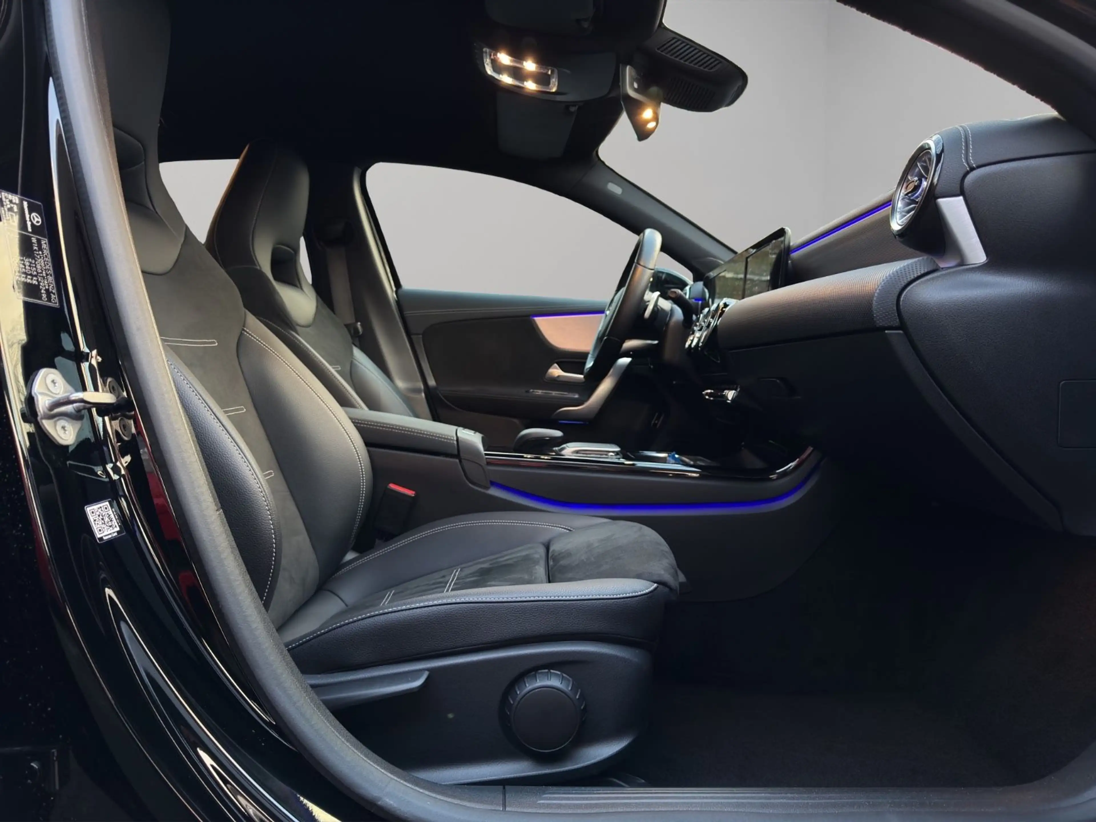 Mercedes-Benz A 250 e Edition 2020 AMG*NightPaket*I HAND*TOP! — photo 11