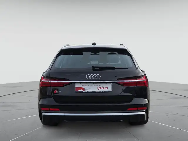 Audi S6 view 7