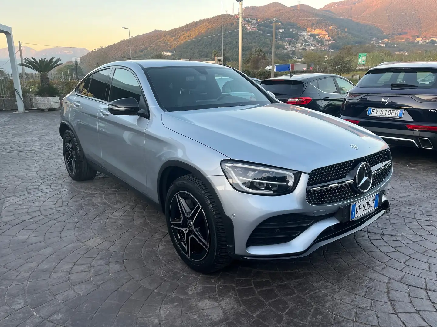 Mercedes-Benz GLC 220 d Coupe Premium AMG 4matic Argent - 1