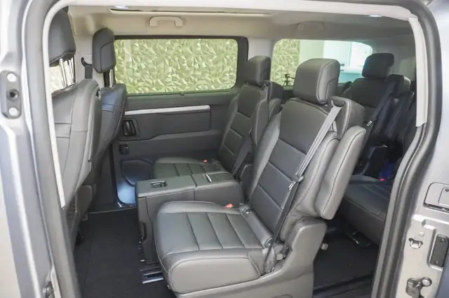 Peugeot Traveller PREMIUM L3 BHDI 180 EAT8 Ansicht 26