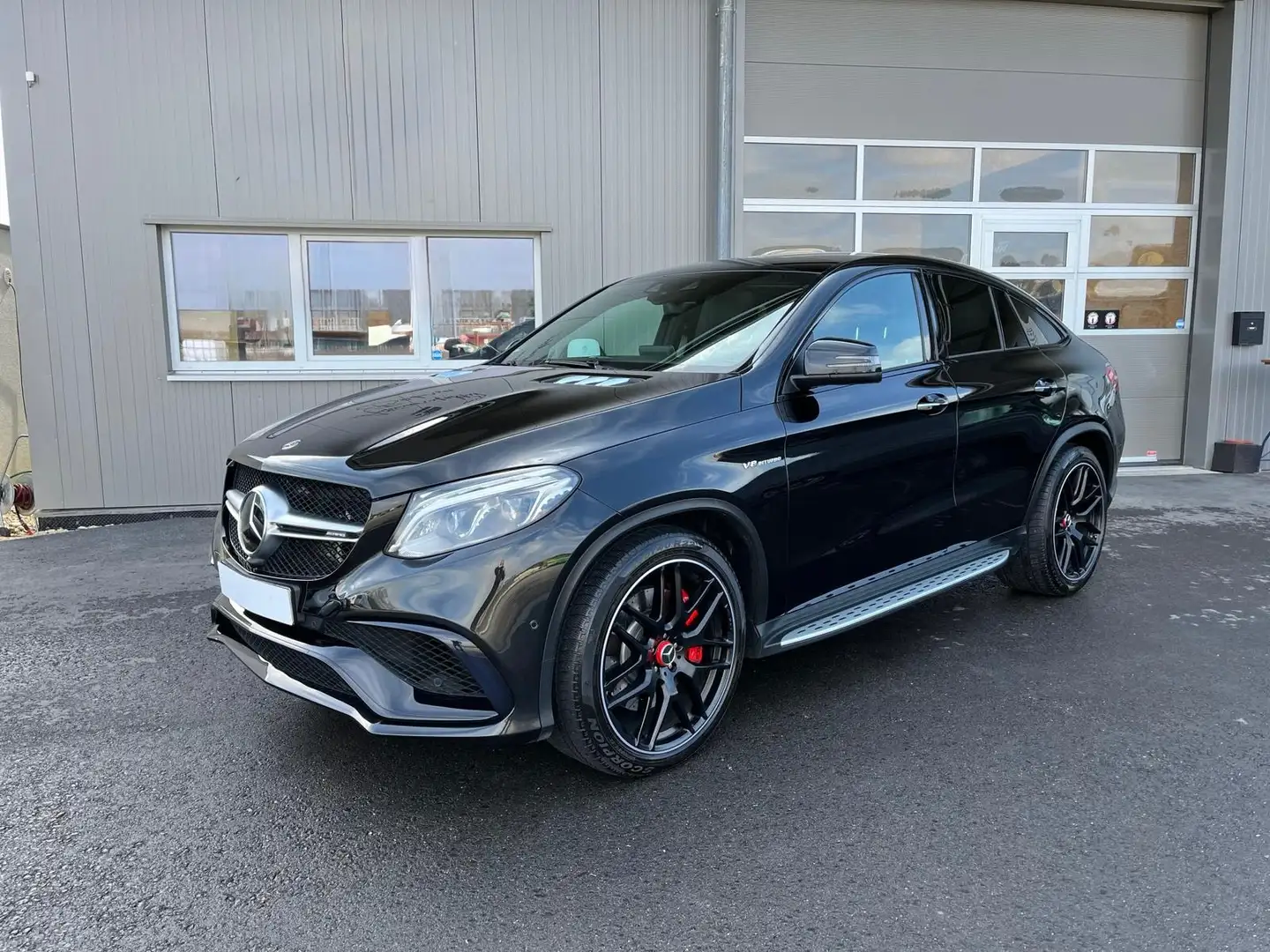Mercedes-Benz GLE 63 AMG AMG GLE 63 Coupe S 4Matic AMG Speedshift 7G-TRONIC Schwarz - 1
