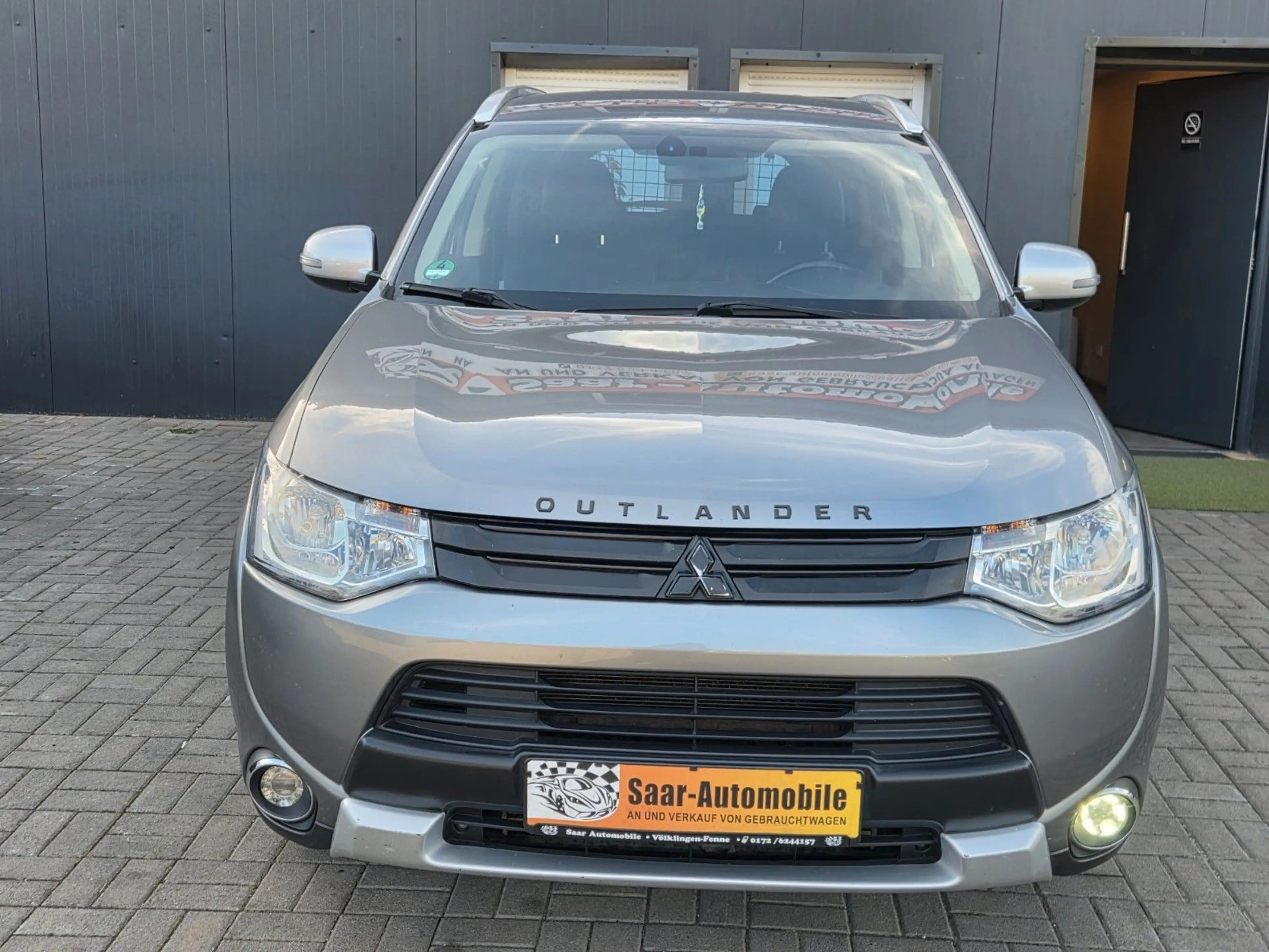 Mitsubishi Outlander Diamant Edition 4WD 2.2 D/KLIMA/AHK — photo 2