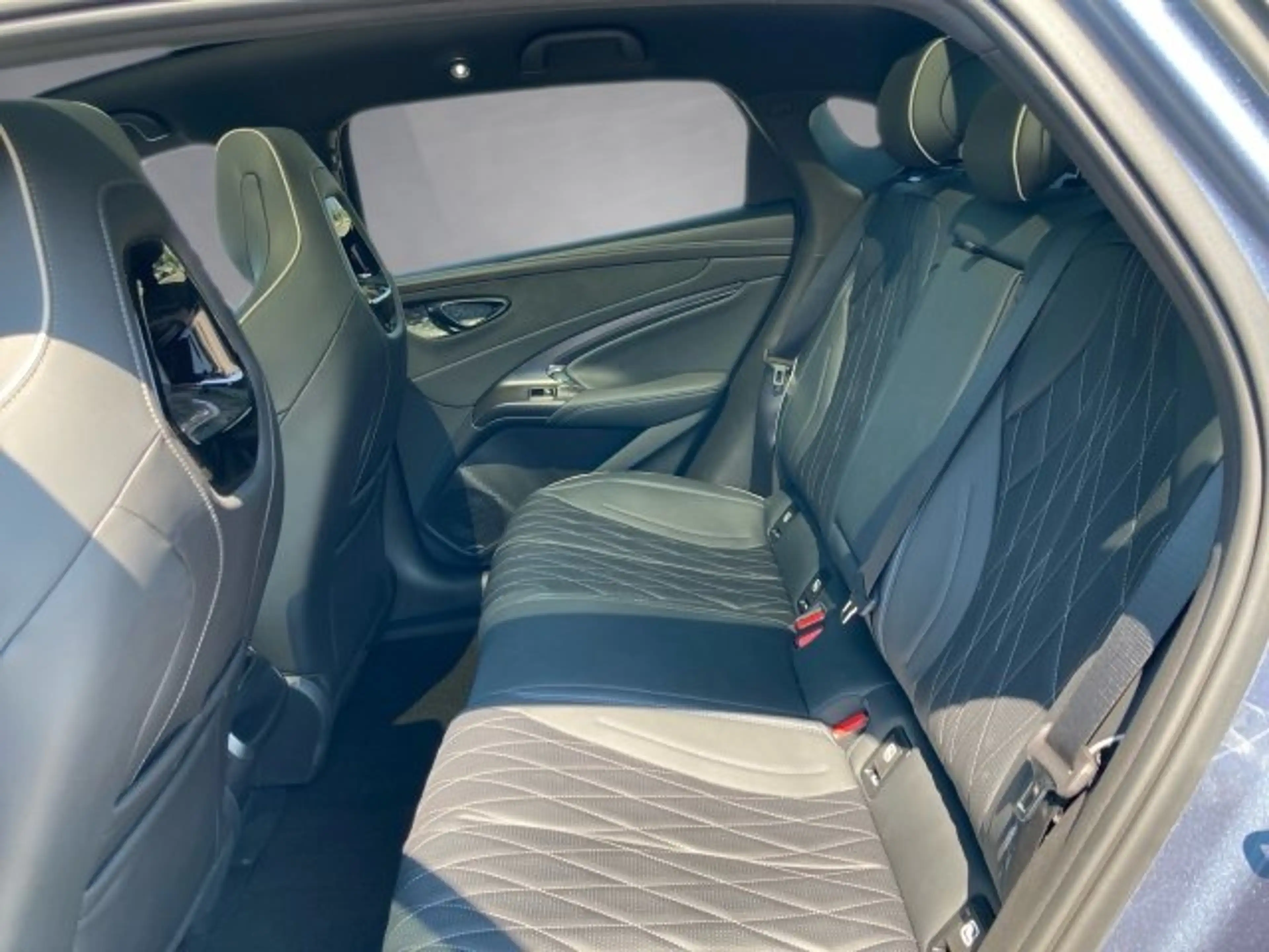 BYD Seal Excellence AWD MY26 — photo 10
