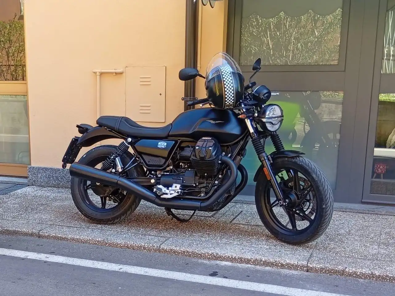 Moto Guzzi V 7
