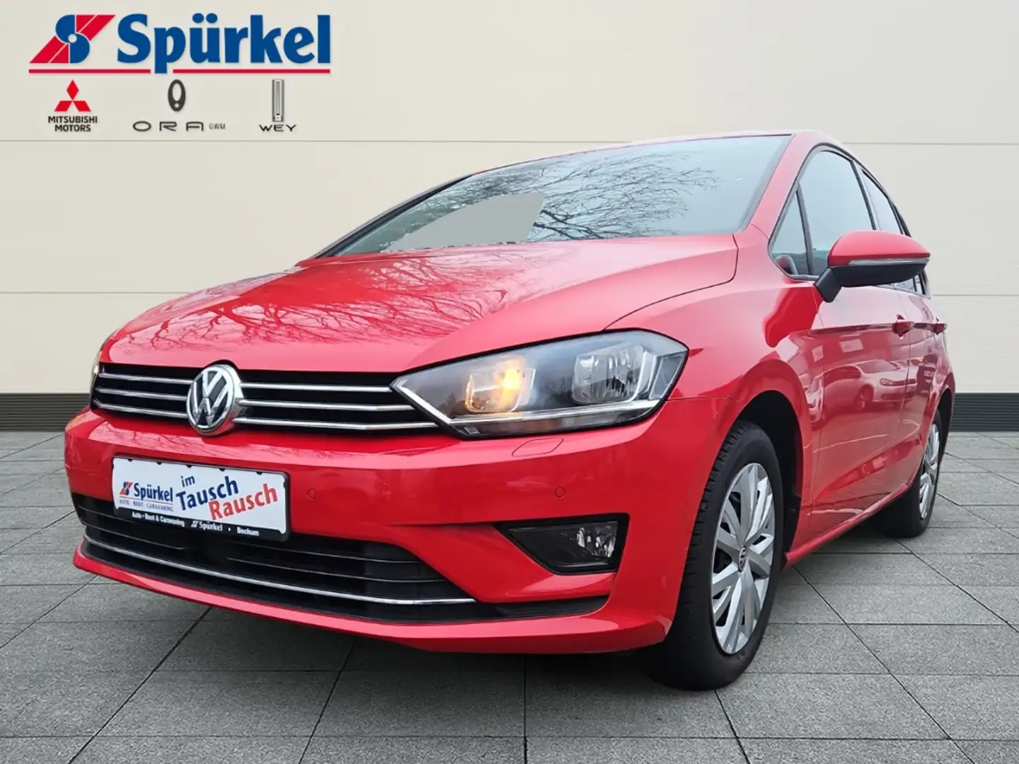 Volkswagen Golf Sportsvan VII BMT Start-Stopp 1.2 Allstar 1,2 TSI Klimaautom Rot - 1